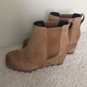 Sorel Joan of arctic boots